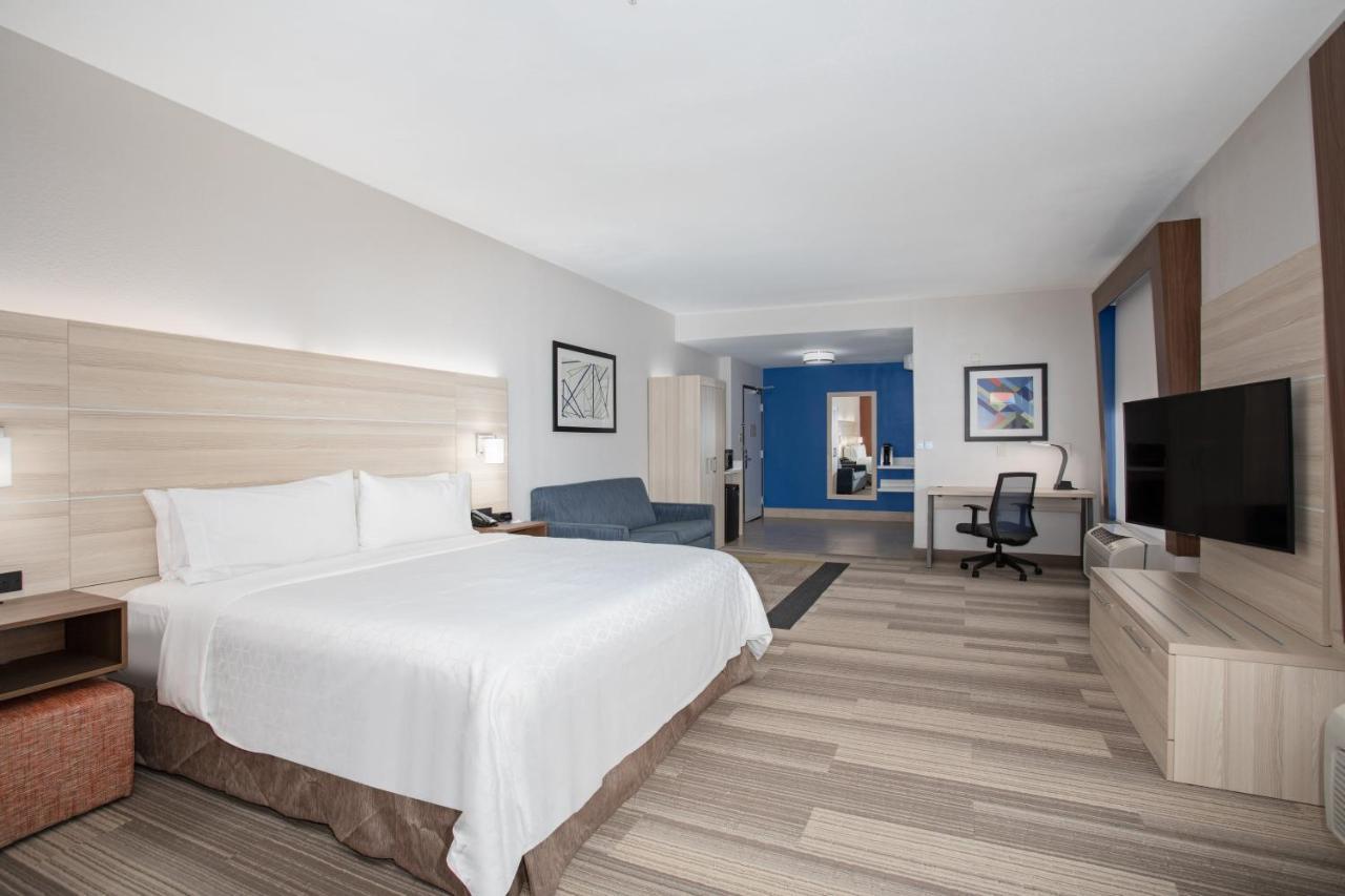 Holiday Inn Express & Suites Phoenix Glendale Dist By Ihg Quarto foto