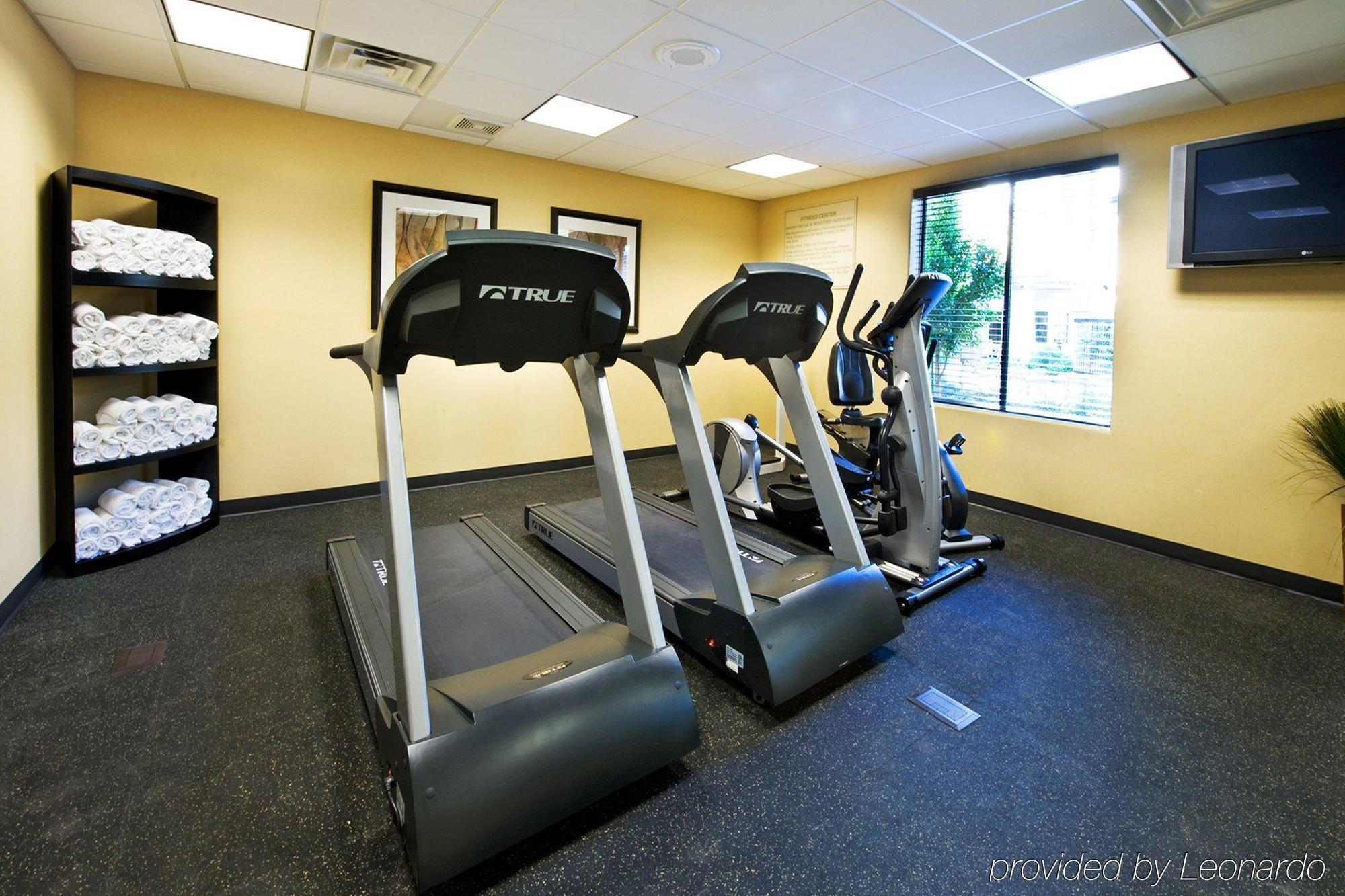 Holiday Inn Express & Suites Phoenix Glendale Dist By Ihg Exterior foto